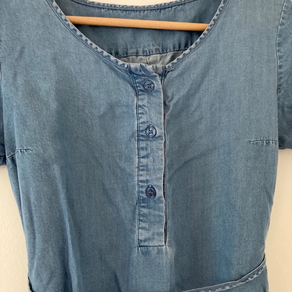 Momzelle XS chambray nursing dress - Picture 2 of 7